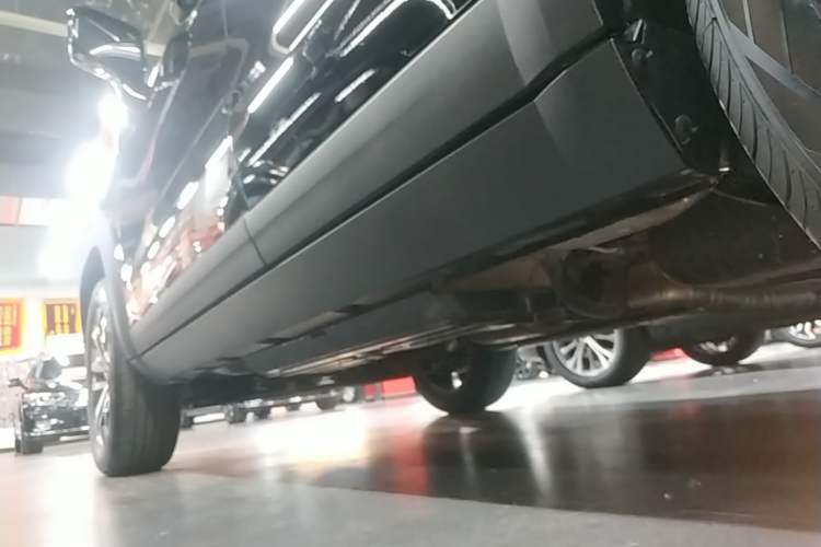 Used Haval DARGO 2024 1.5T DCT Border Collie Edition Left Side Sill