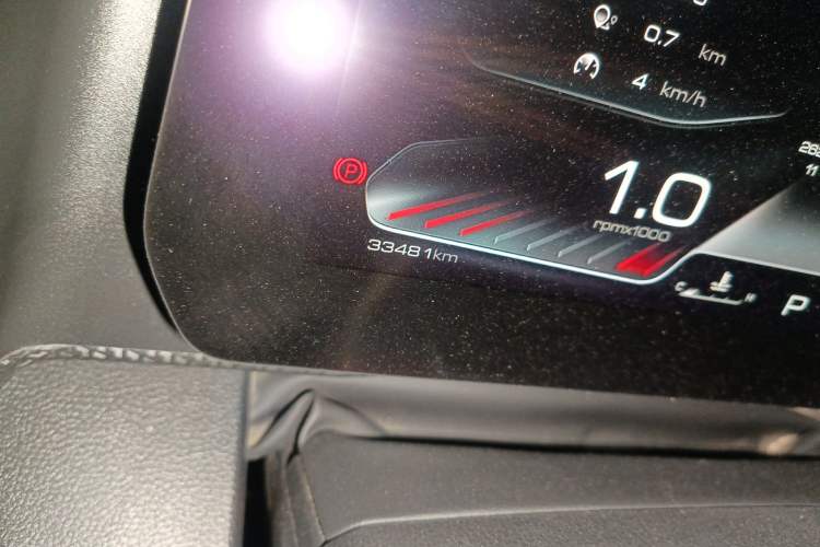 Used Haval DARGO 2024 1.5T DCT Labrador Edition Odometer Close Up