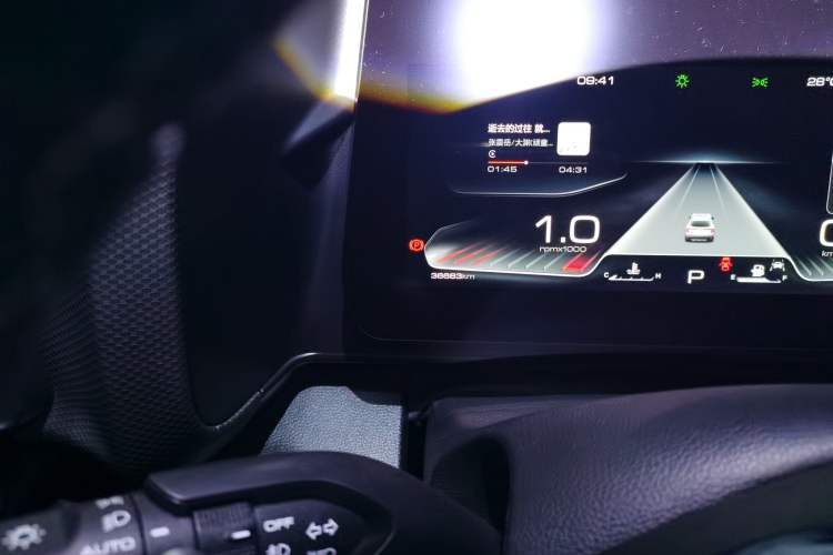 Used Haval DARGO 2024 2.0T DCT Chinese Rural Dog Edition Odometer Close Up
