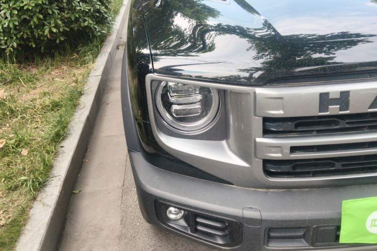 Used Haval DARGO 2024 2.0T DCT Chinese Rural Dog Edition Right Front Headlight