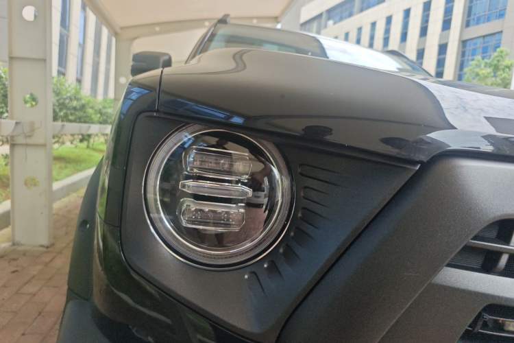 Used Haval DARGO 2024 2.0T DCT Chinese Rural Dog Edition Right Front Headlight
