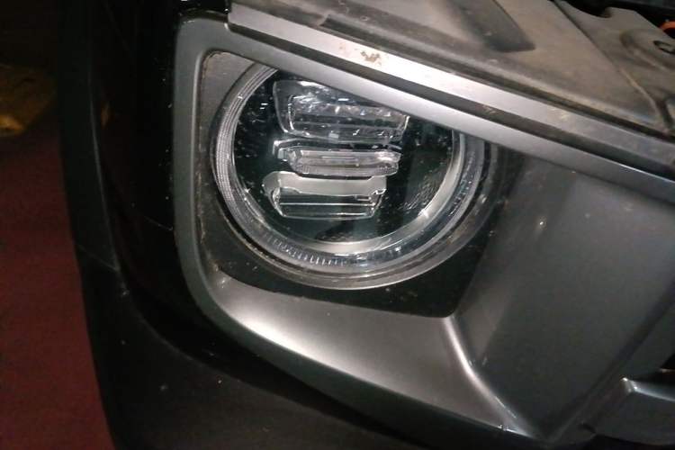 Used Haval DARGO 2024 2.0T DCT Chinese Rural Dog Edition Right Front Headlight