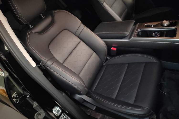 Used Haval DARGO 2024 1.5T DCT Border Collie Edition Right Front Seat