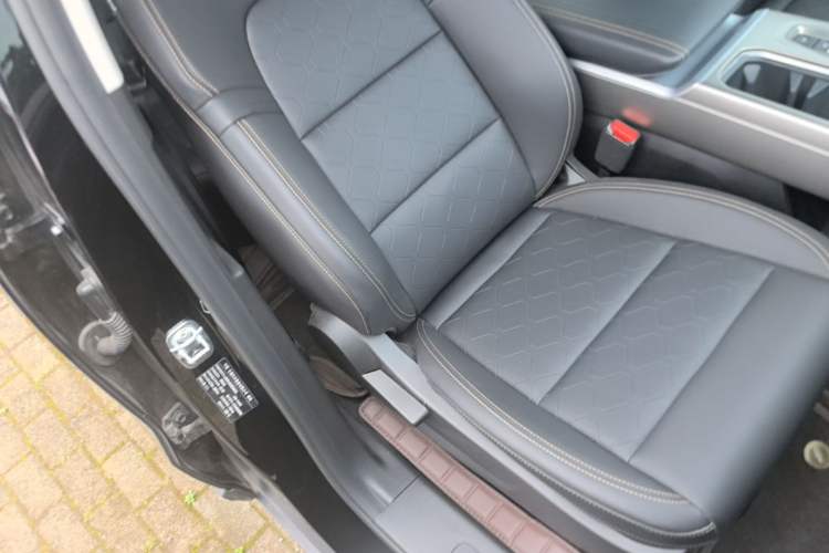 Used Haval DARGO 2024 1.5T DCT Border Collie Edition Right Front Seat
