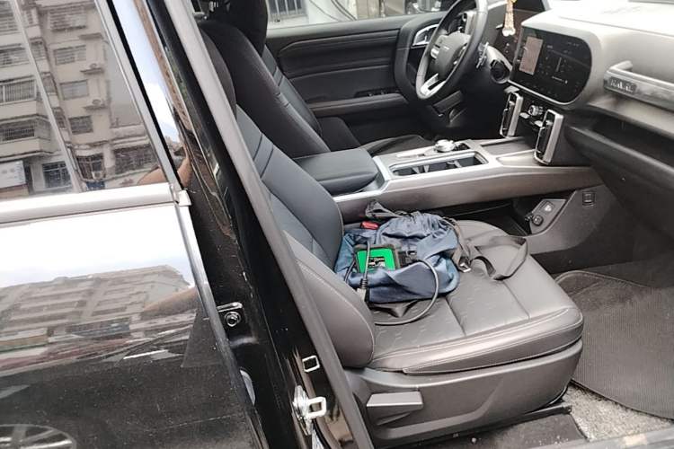 Used Haval DARGO 2024 1.5T DCT Labrador Edition Right Front Seat