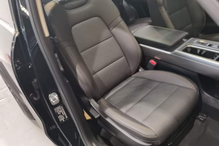 Used Haval DARGO 2024 1.5T DCT Border Collie Edition Right Front Seat