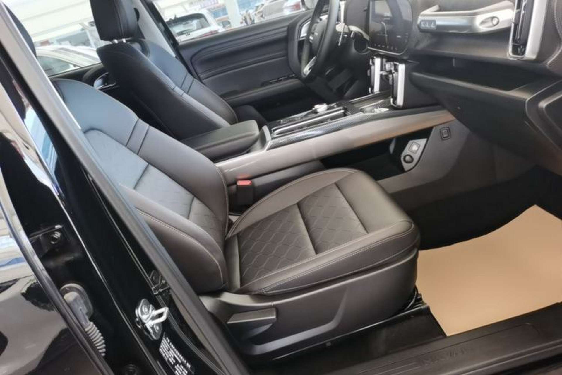 Used Haval DARGO 2024 1.5T DCT Border Collie Edition Right Front Seat