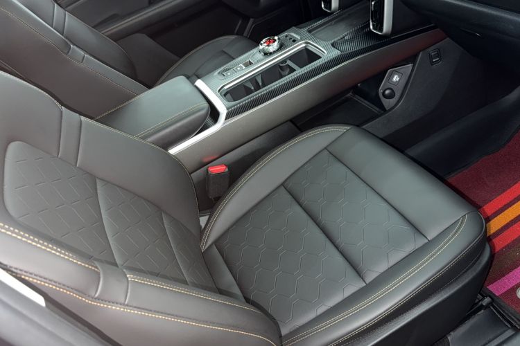 Used Haval DARGO 2024 1.5T DCT Border Collie Edition Right Front Seat