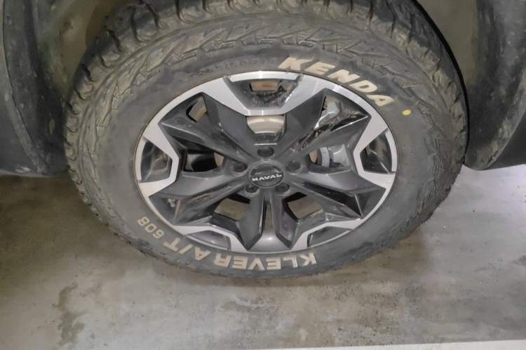 Used Haval DARGO 2024 2.0T DCT Chinese Rural Dog Edition Right Front Wheel Hub
