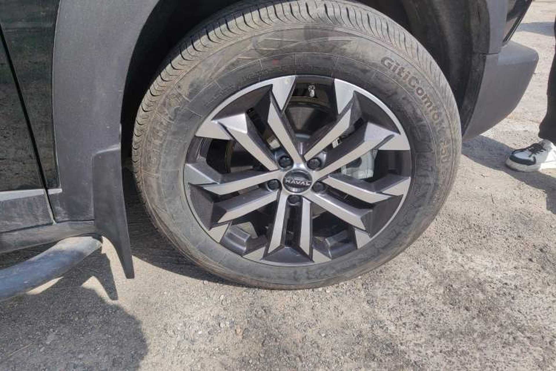 Used Haval DARGO 2024 1.5T DCT Border Collie Edition Right Front Wheel Hub