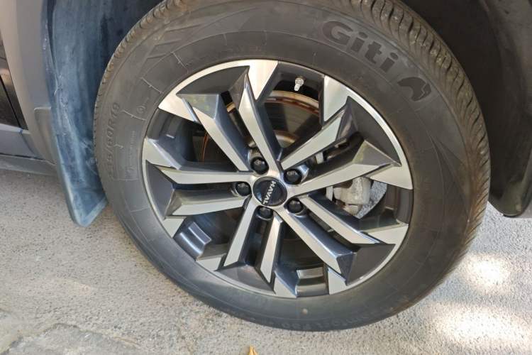 Used Haval DARGO 2024 1.5T DCT Border Collie Edition Right Front Wheel Hub