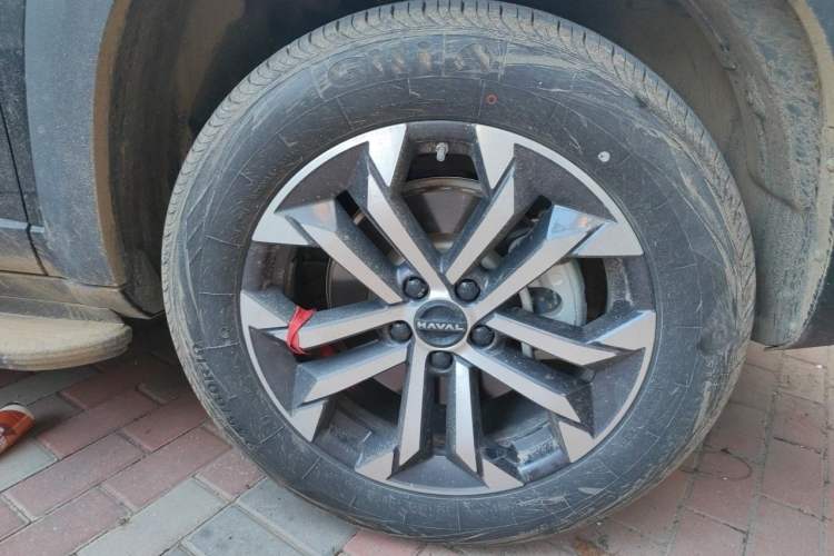 Used Haval DARGO 2024 1.5T DCT Border Collie Edition Right Front Wheel Hub