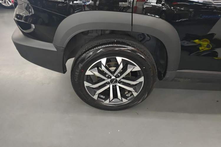 Used Haval DARGO 2024 1.5T DCT Border Collie Edition Right Rear Wheel Hub