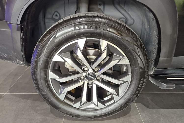 Used Haval DARGO 2024 1.5T DCT Border Collie Edition Right Rear Wheel Hub