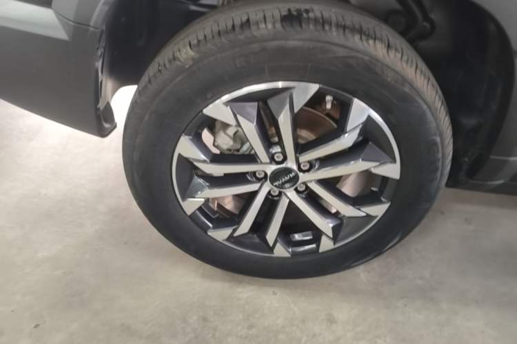 Used Haval DARGO 2024 1.5T DCT Border Collie Edition Right Rear Wheel Hub