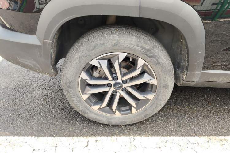 Used Haval DARGO 2024 1.5T DCT Border Collie Edition Right Rear Wheel Hub