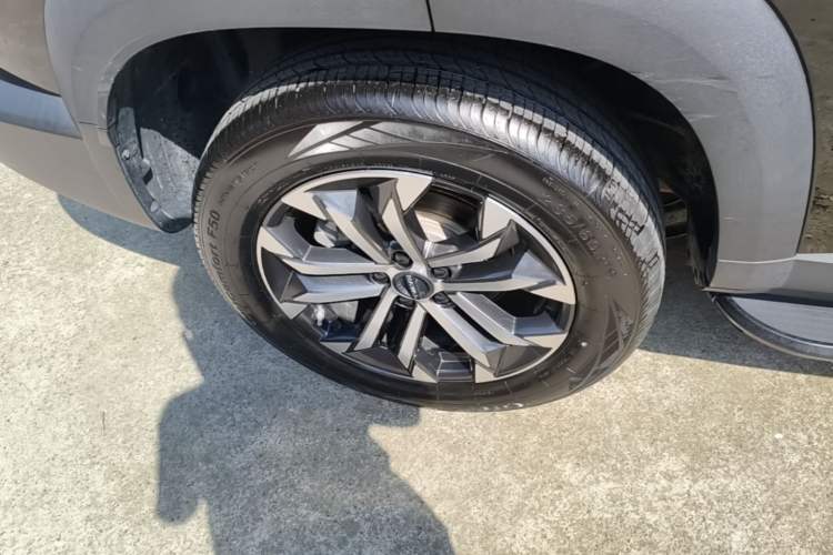 Used Haval DARGO 2024 1.5T DCT Border Collie Edition Right Rear Wheel Hub