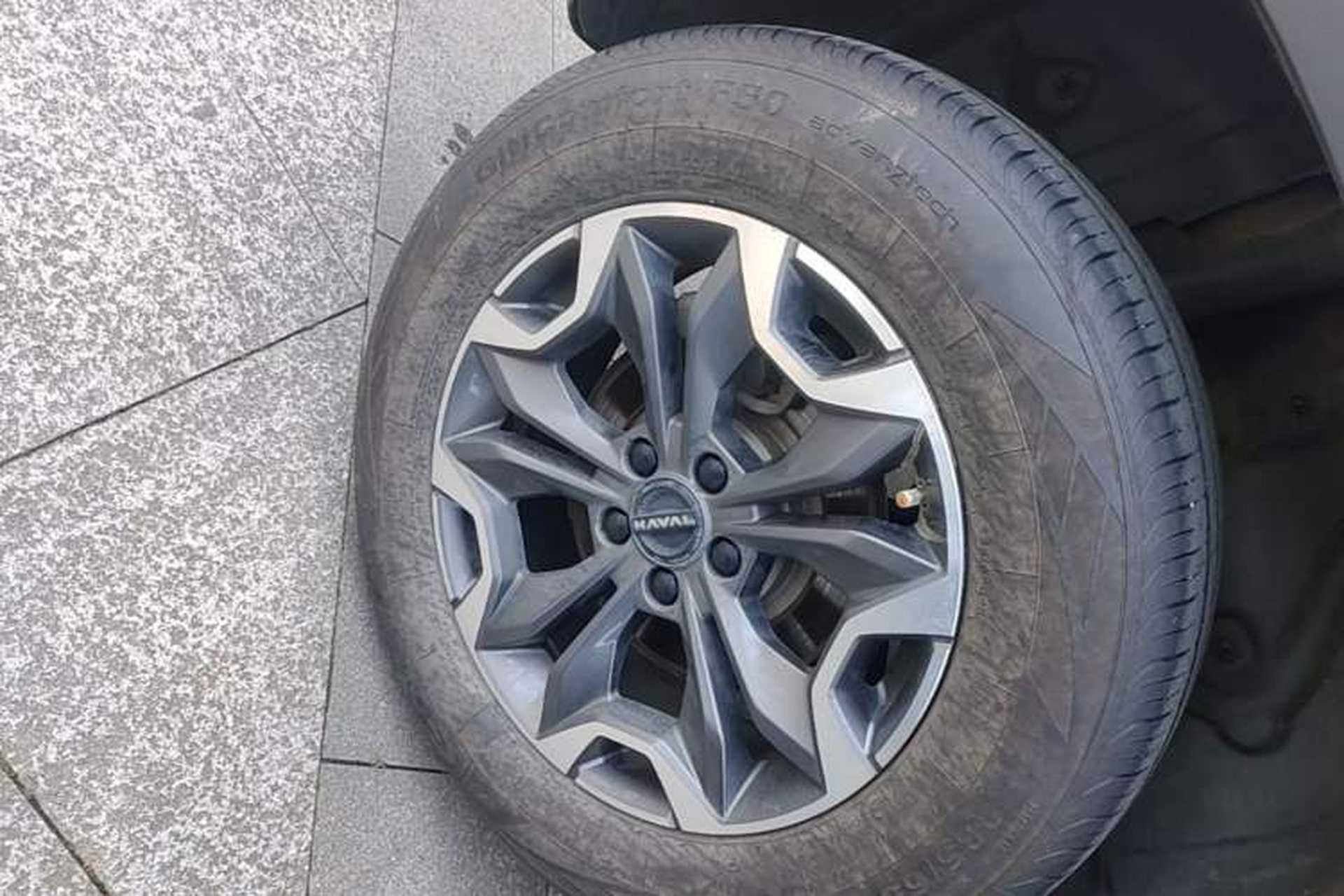 Used Haval DARGO 2024 2.0T DCT Chinese Rural Dog Edition Right Rear Wheel Hub