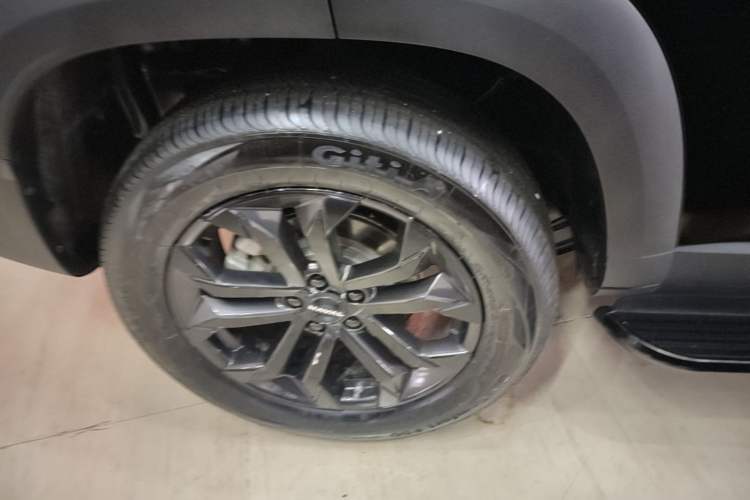 Used Haval DARGO 2024 1.5T DCT Border Collie Edition Right Rear Wheel Hub