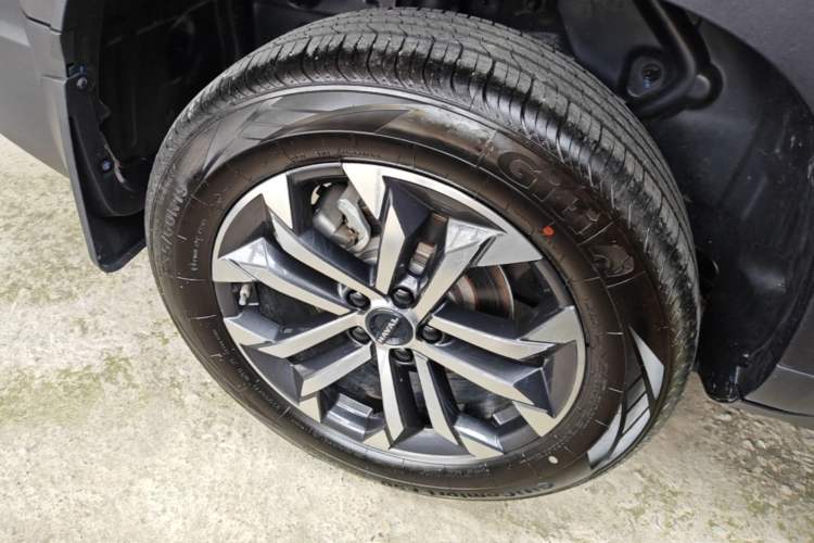 Used Haval DARGO 2024 1.5T DCT Border Collie Edition Right Rear Wheel Hub