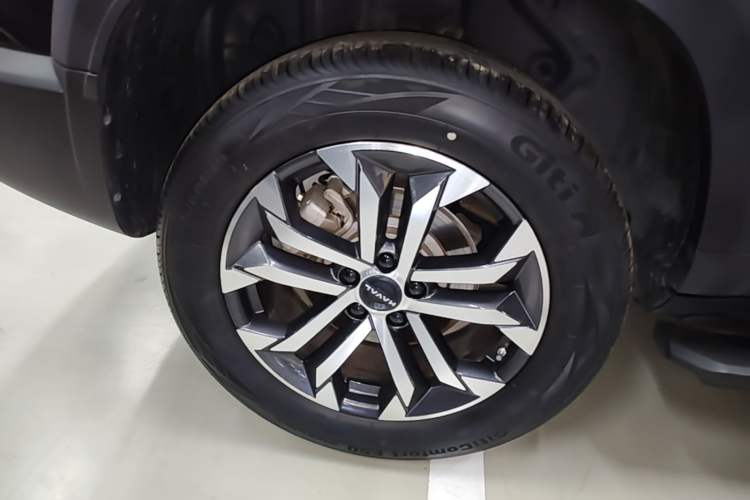 Used Haval DARGO 2024 1.5T DCT Border Collie Edition Right Rear Wheel Hub