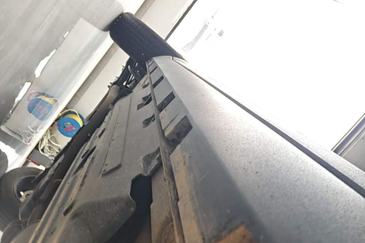 Used Haval DARGO 2024 1.5T DCT Border Collie Edition Right Side Sill