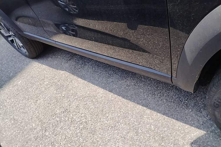 Used Haval DARGO 2024 1.5T DCT Labrador Edition Right Side Sill