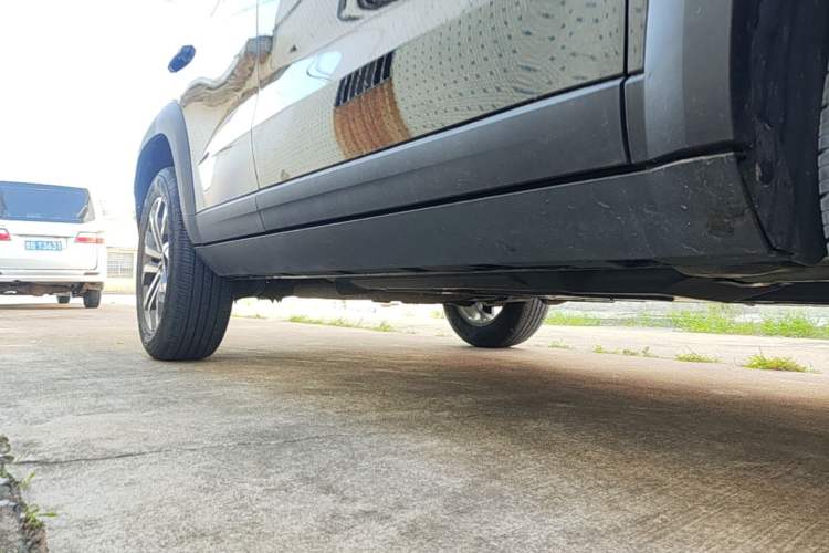Used Haval DARGO 2024 1.5T DCT Border Collie Edition Right Side Sill