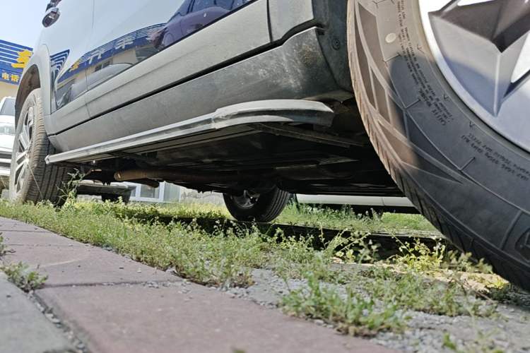 Used Haval DARGO 2024 1.5T DCT Border Collie Edition Right Side Sill