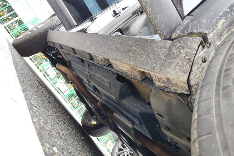 Used Haval DARGO 2024 1.5T DCT Border Collie Edition Right Side Sill