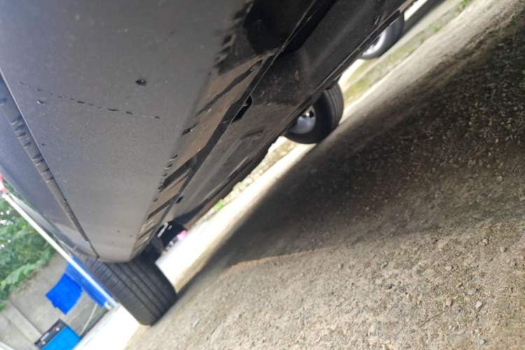 Used Haval DARGO 2024 1.5T DCT Border Collie Edition Right Side Sill