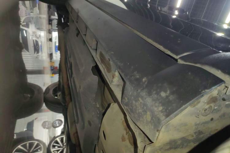 Used Haval DARGO 2024 1.5T DCT Border Collie Edition Right Side Sill