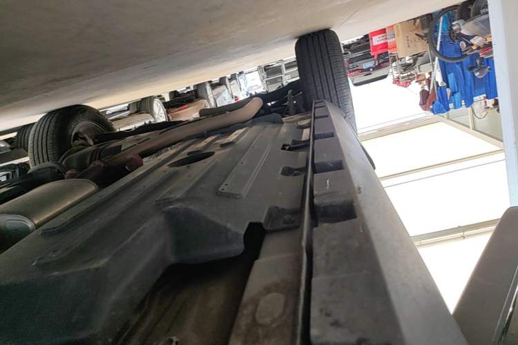 Used Haval DARGO 2024 1.5T DCT Border Collie Edition Right Side Sill
