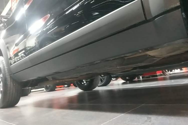 Used Haval DARGO 2024 1.5T DCT Border Collie Edition Right Side Sill