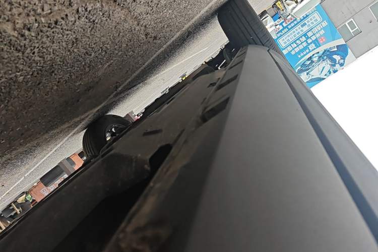 Used Haval DARGO 2024 1.5T DCT Labrador Edition Right Side Sill