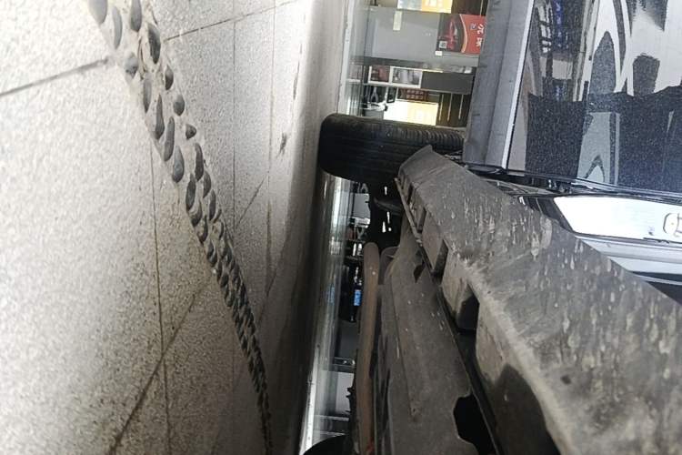 Used Haval DARGO 2024 1.5T DCT Border Collie Edition Right Side Sill
