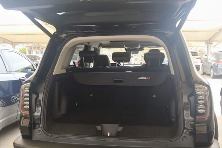 Used Haval DARGO 2024 1.5T DCT Labrador Edition Trunk
