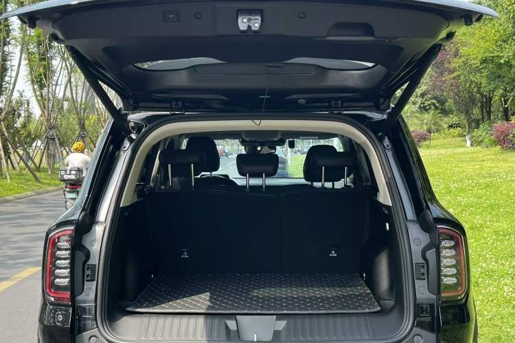 Used Haval DARGO 2024 1.5T DCT Border Collie Edition Trunk