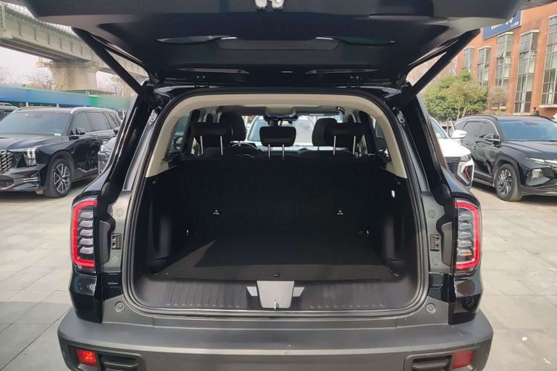 Used Haval DARGO 2024 1.5T DCT Border Collie Edition Trunk