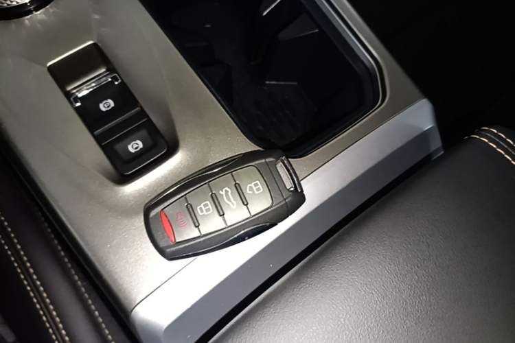 Used Haval DARGO 2024 1.5T DCT Border Collie Edition Vehicle Key