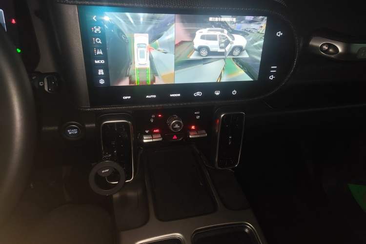 Used Haval DARGO 2024 1.5T DCT Border Collie Edition Audio And AC Panel