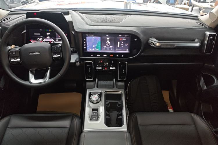Used Haval DARGO 2024 1.5T DCT Labrador Edition Center Console