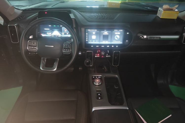 Used Haval DARGO 2024 1.5T DCT Border Collie Edition Center Console