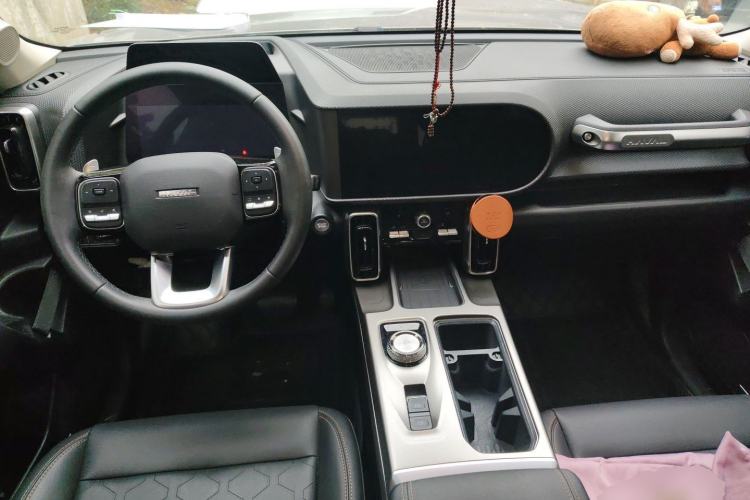 Used Haval DARGO 2024 1.5T DCT Border Collie Edition Center Console