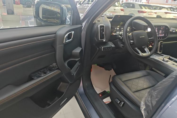 Used Haval DARGO 2024 1.5T DCT Labrador Edition Driver Seat