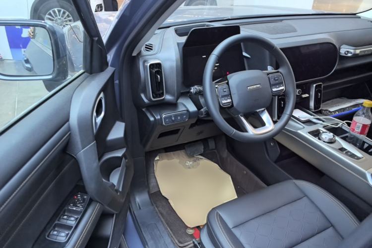 Used Haval DARGO 2024 1.5T DCT Border Collie Edition Driver Seat