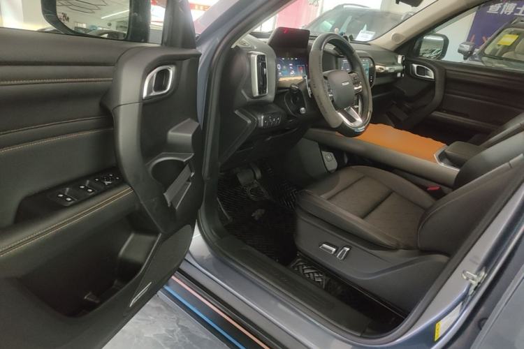 Used Haval DARGO 2024 1.5T DCT Labrador Edition Driver Seat