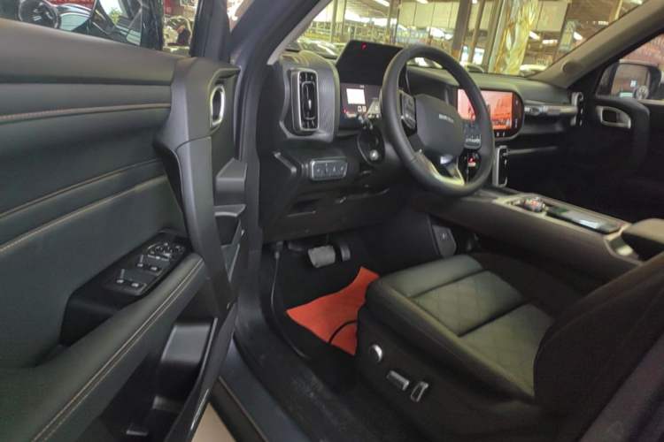 Used Haval DARGO 2024 1.5T DCT Border Collie Edition Driver Seat