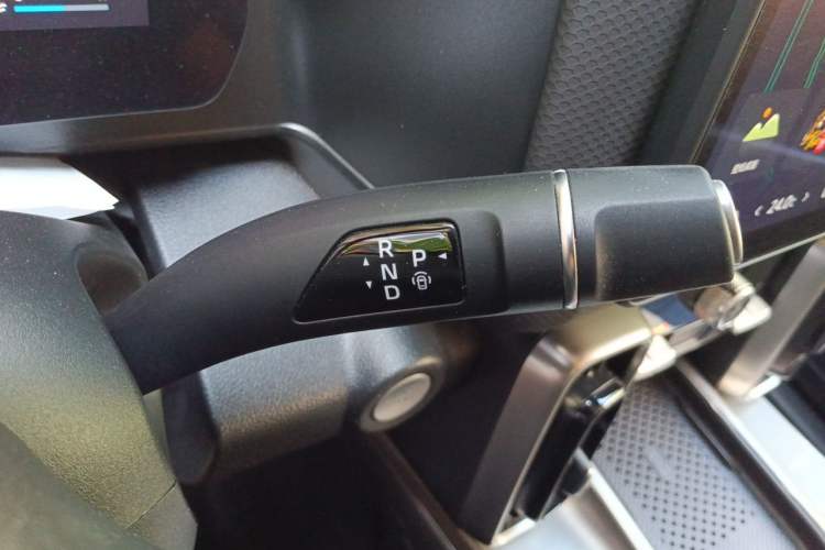 Used Haval DARGO 2024 2.0T DCT Chinese Rural Dog Edition Gear Lever