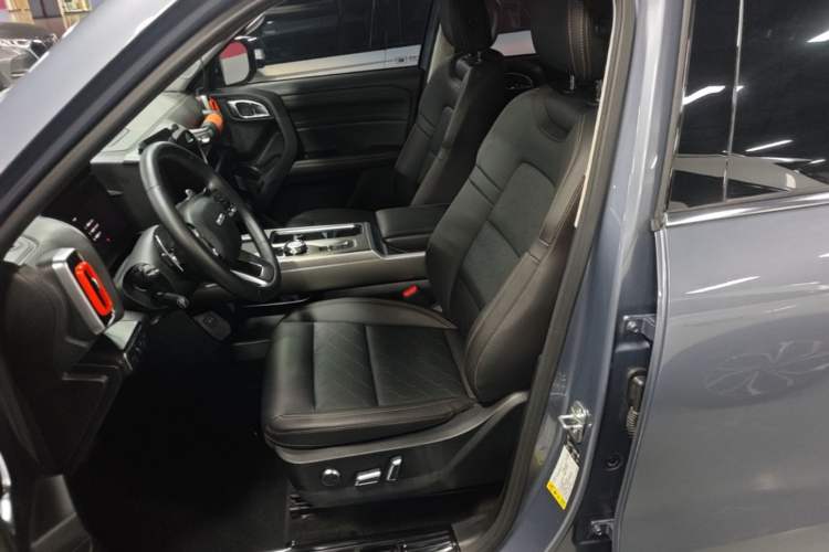 Used Haval DARGO 2024 1.5T DCT Border Collie Edition Left Front Seat